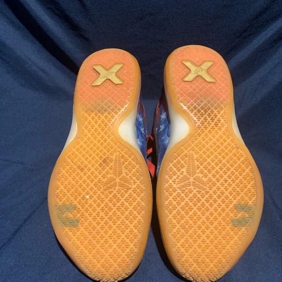 Kobe 10 - Picture 5 of 5